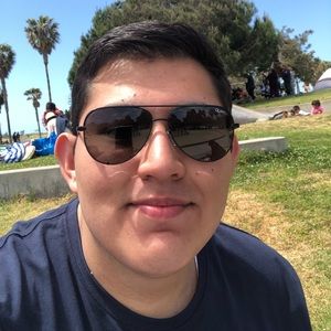 Meet your Posher, Alexander